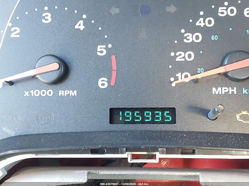 2001 Jeep Wrangler Se VIN: 1J4FA29P01P331327 Lot: 43879407