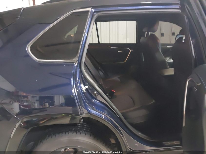 2019 Toyota Rav4 Hybrid Xse VIN: JTMEWRFV3KJ020204 Lot: 43879436