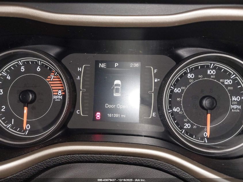 2017 Jeep Cherokee Latitude 4X4 VIN: 1C4PJMCS8HW634603 Lot: 43879437