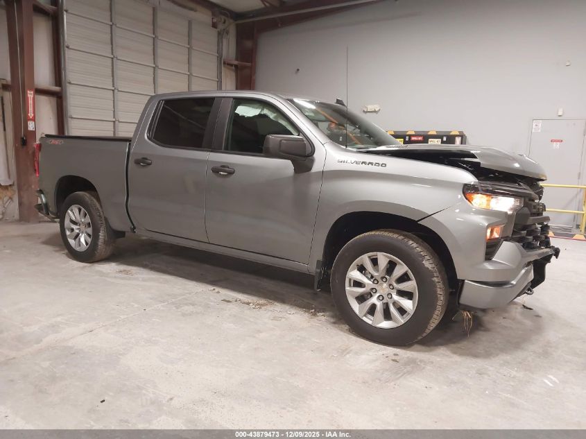 CHEVROLET SILVERADO 1500 4WD SHORT BED CUSTOM