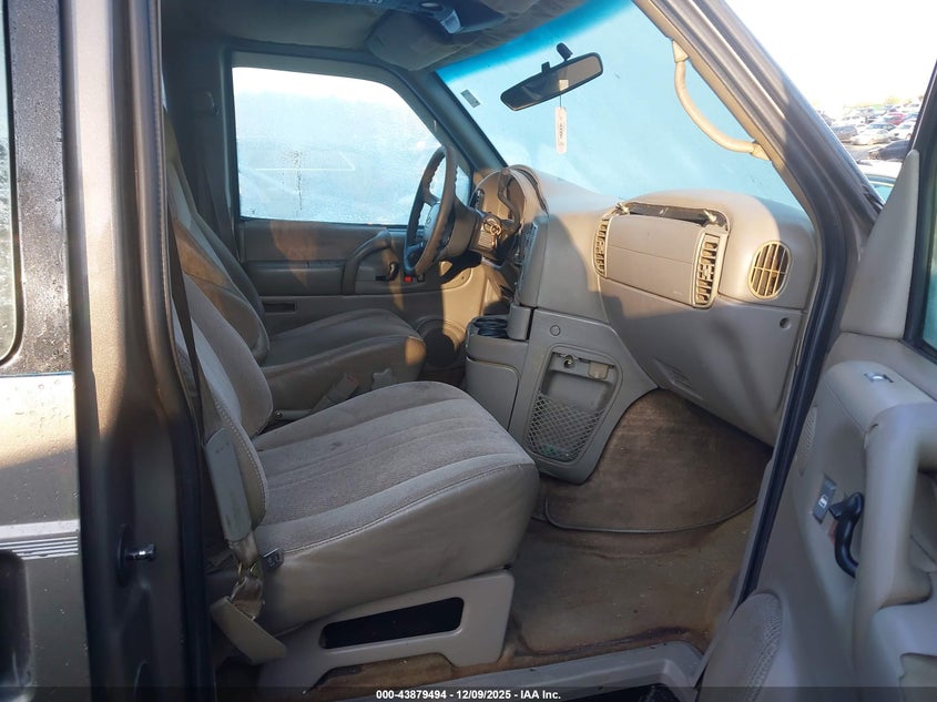 2000 Chevrolet Astro