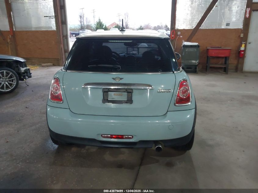 2013 Mini Hardtop Cooper VIN: WMWSU3C56DT373034 Lot: 43879499