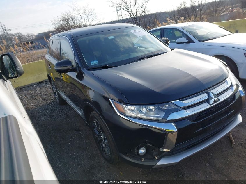 MITSUBISHI OUTLANDER SE