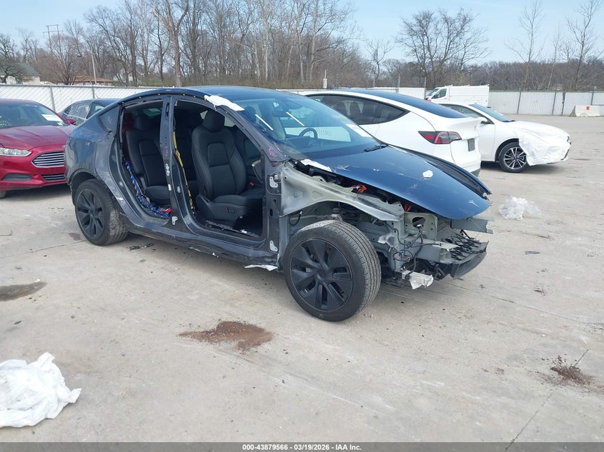 2025 Tesla Model Y Long Range Dual Motor All-Wheel Drive