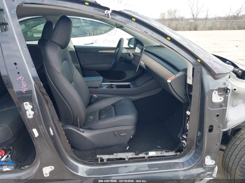 2025 Tesla Model Y Long Range Dual Motor All-Wheel Drive