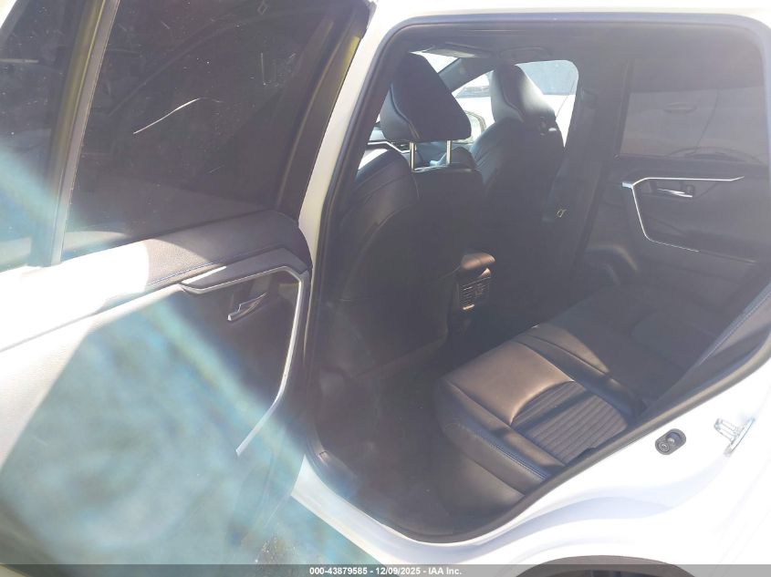 2019 Toyota Rav4 Hybrid Xse VIN: 2T3EWRFV5KW041931 Lot: 43879585