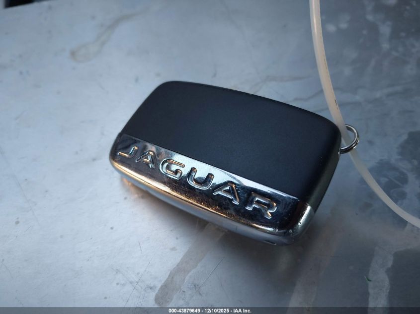 2017 Jaguar F-Pace 35T Premium VIN: SADCJ2BVXHA088693 Lot: 43879649