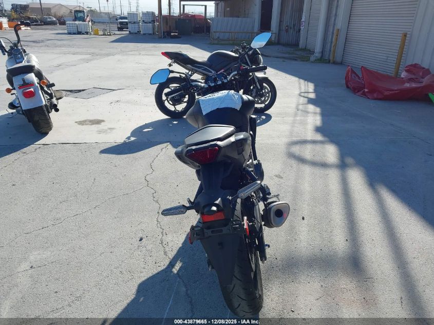 2025 Yamaha Mtn320 Ac VIN: MH3RH28YXSK001283 Lot: 43879665