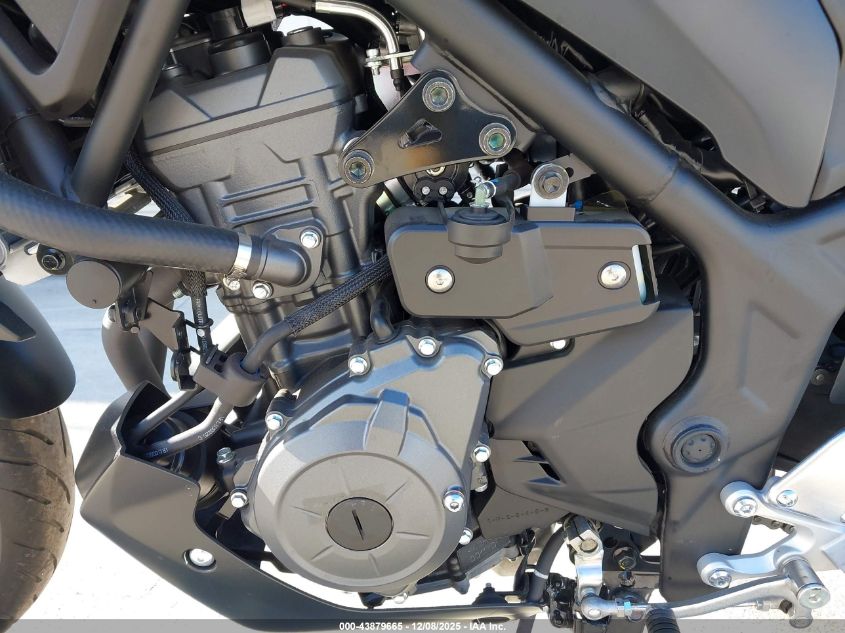 2025 Yamaha Mtn320 Ac VIN: MH3RH28YXSK001283 Lot: 43879665