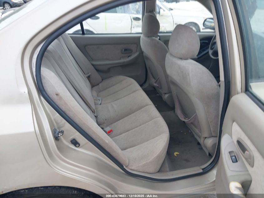 2005 Hyundai Elantra Gls/Gt VIN: KMHDN46D05U988963 Lot: 43879683