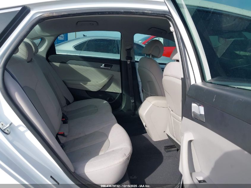 2017 Hyundai Sonata VIN: 5NPE24AFXHH573500 Lot: 43879732