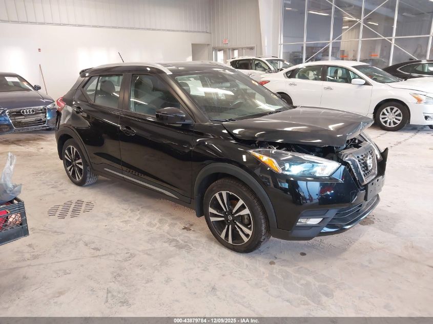 NISSAN KICKS SR XTRONIC CVT