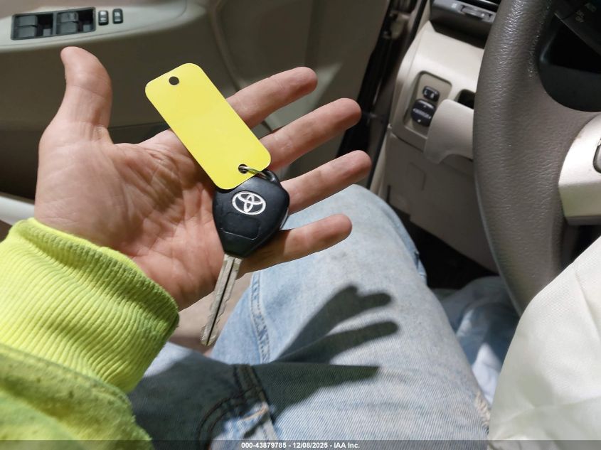 2009 Toyota Camry Le VIN: 4T1BE46K79U869674 Lot: 43879785