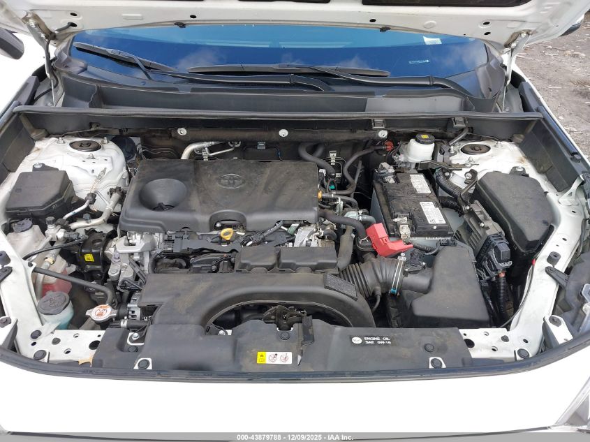 2021 Toyota Rav4 Xle/Xle Premium VIN: 2T3W1RFV6MC140796 Lot: 43879788