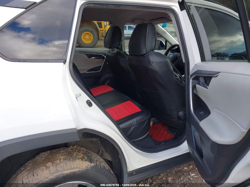 2021 Toyota Rav4 Xle/Xle Premium VIN: 2T3W1RFV6MC140796 Lot: 43879788