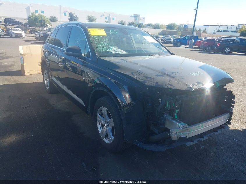 AUDI Q7 2.0T PREMIUM