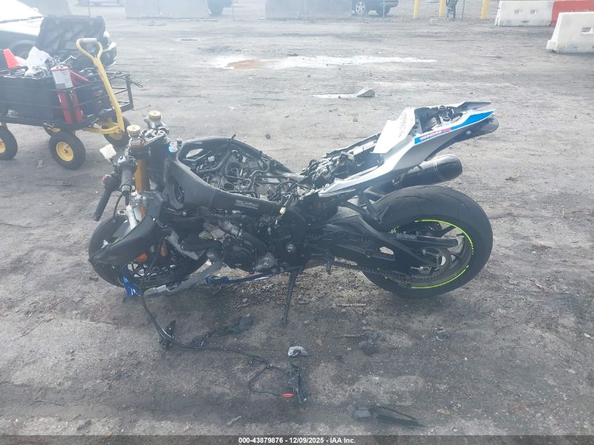 2021 Suzuki Gsx-R1000 R/100Th Anniversary VIN: JS1DM11M0M7100054 Lot: 43879876