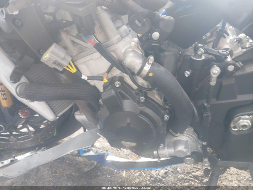 2021 Suzuki Gsx-R1000 R/100Th Anniversary VIN: JS1DM11M0M7100054 Lot: 43879876