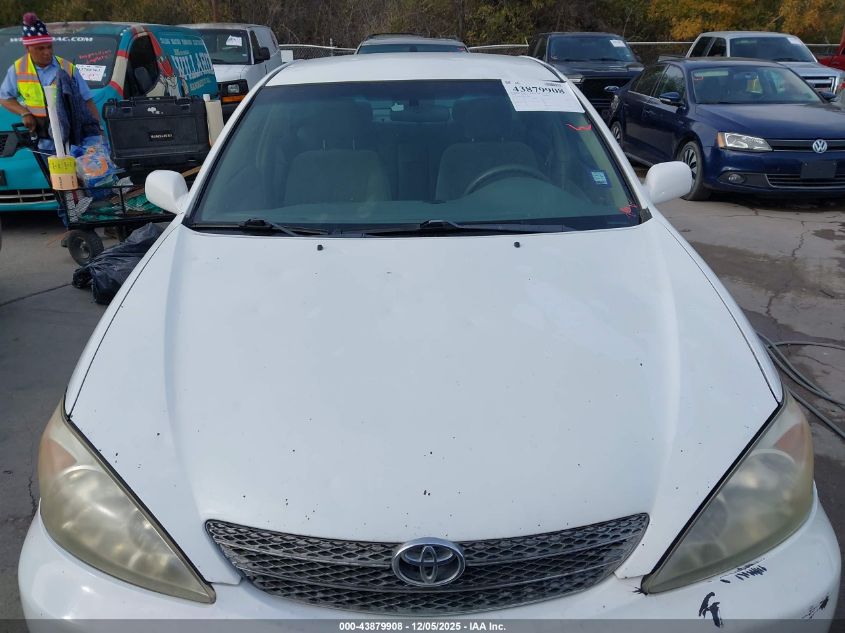 2003 Toyota Camry Le VIN: 4T1BE32K93U118910 Lot: 43879908