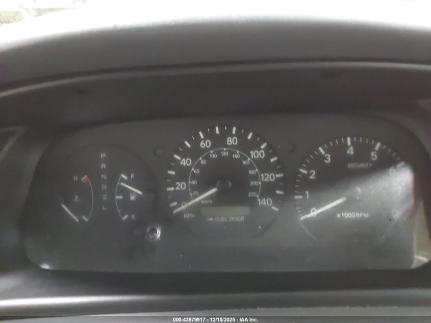 2000 Toyota Camry Xle V6 VIN: 4T1BF28K0YU950111 Lot: 43879917