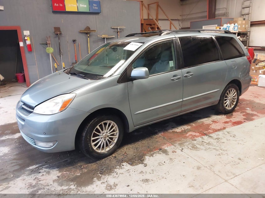 5TDBA22C85S047659 2005 TOYOTA SIENNA photo no. 2