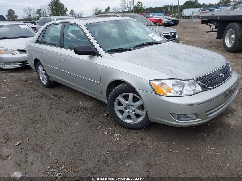 4T1BF28B3YU088910 2000 Toyota Avalon Xls auction photo 1