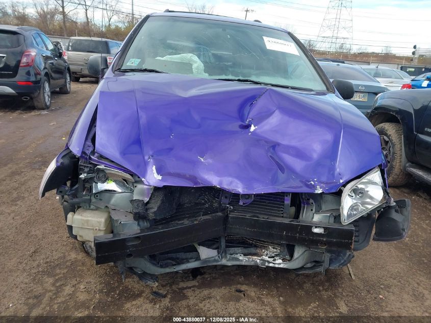 1998 Toyota Sienna Le VIN: 4T3ZF13C5WU022842 Lot: 43880037