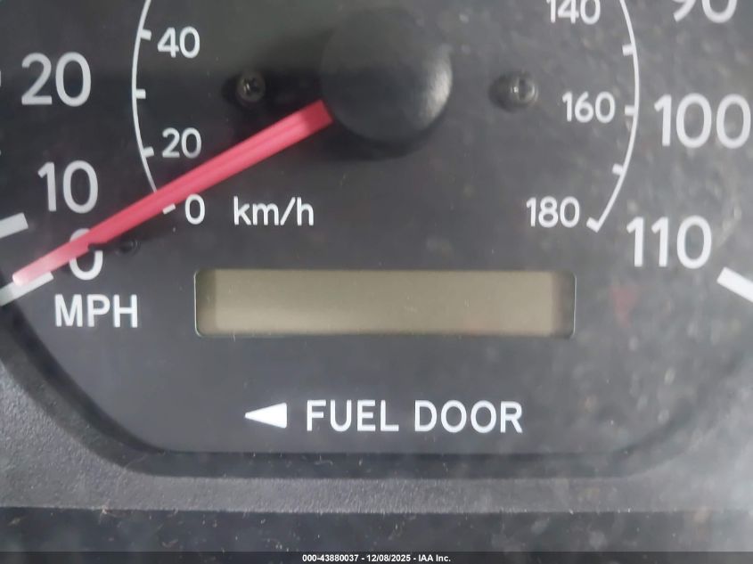 1998 Toyota Sienna Le VIN: 4T3ZF13C5WU022842 Lot: 43880037