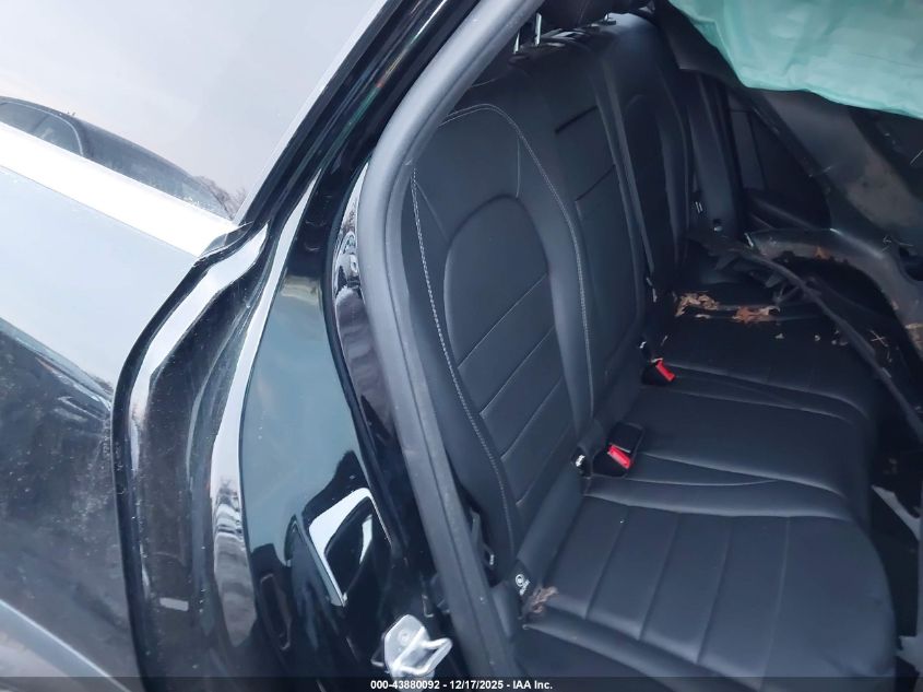 2018 Mercedes-Benz Glc 300 4Matic VIN: WDC0G4KBXJV042062 Lot: 43880092