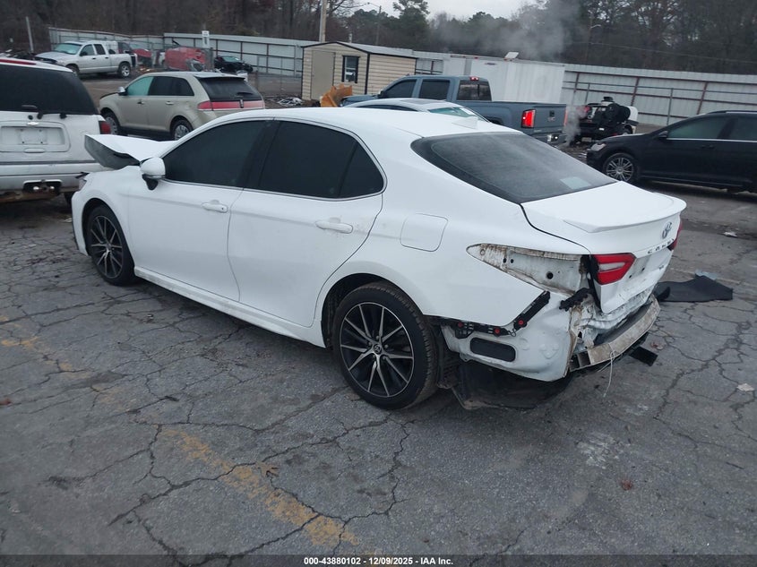 2022 Toyota Camry Se