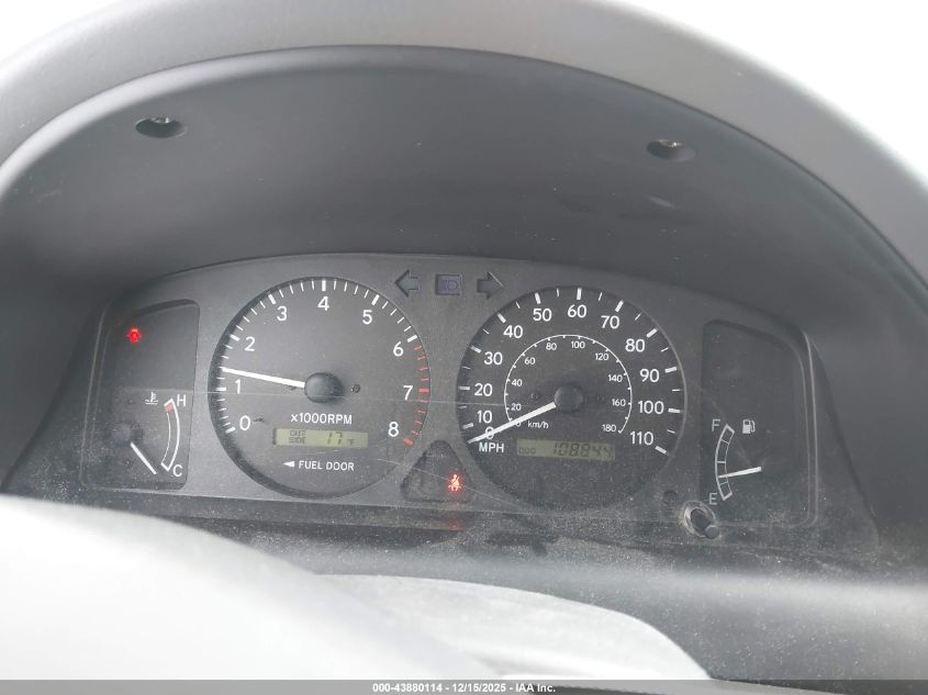 2001 Toyota Corolla Le VIN: 2T1BR18E61C510428 Lot: 43880114