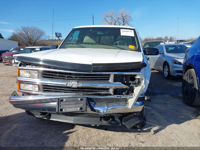 1999 Chevrolet Tahoe Ls VIN: 1GNEK13R8XJ325832 Lot: 43880136