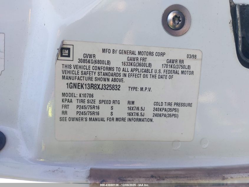 1999 Chevrolet Tahoe Ls VIN: 1GNEK13R8XJ325832 Lot: 43880136