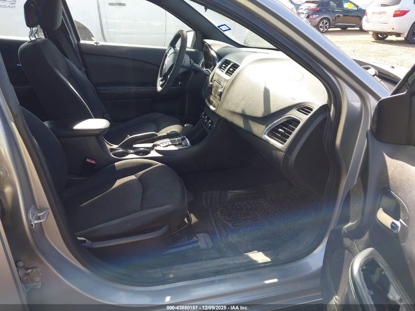 2013 Dodge Avenger Se