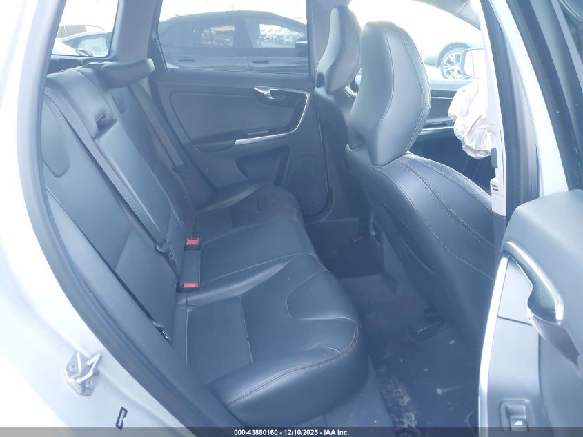 2017 Volvo Xc60 T6 Dynamic VIN: YV449MRR3H2124731 Lot: 43880160