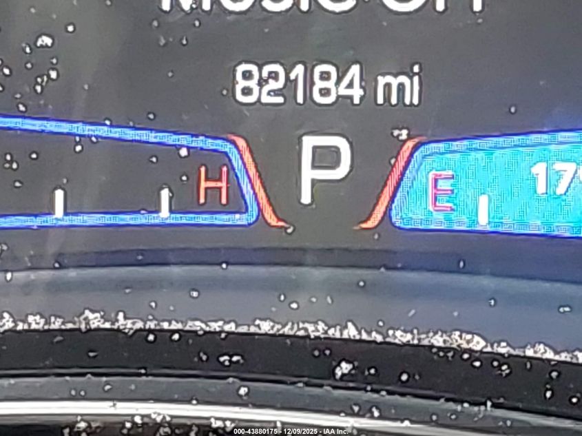 2020 Chrysler 300 Touring VIN: 2C3CCAAG3LH181542 Lot: 43880175