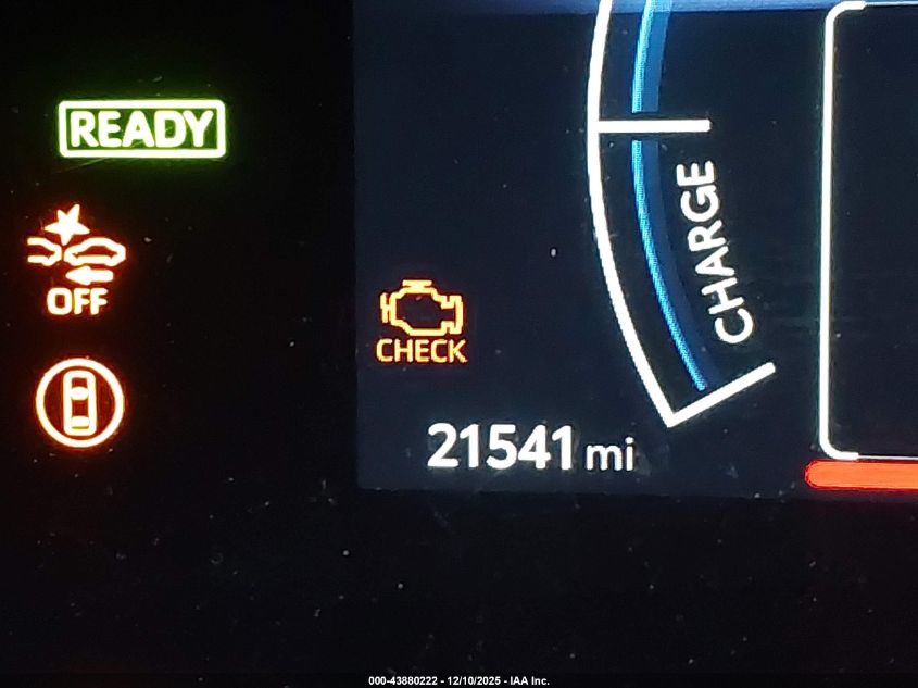 2025 Toyota Camry Le VIN: 4T1DAACK4SU140528 Lot: 43880222