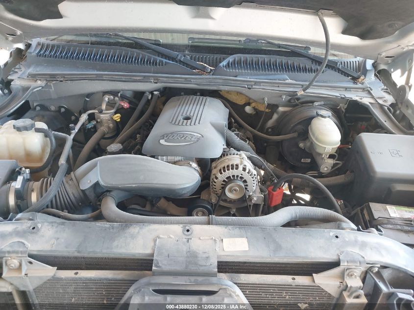 2007 Chevrolet Silverado 1500 Classic Ls VIN: 2GCEC13V371152038 Lot: 43880230