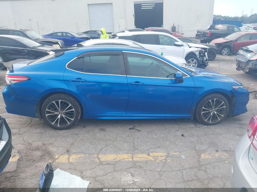 2018 Toyota Camry Se VIN: 4T1B11HK8JU017328 Lot: 43880307