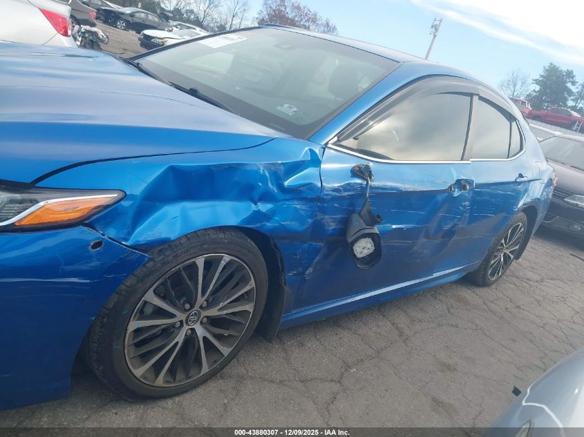 2018 Toyota Camry Se VIN: 4T1B11HK8JU017328 Lot: 43880307