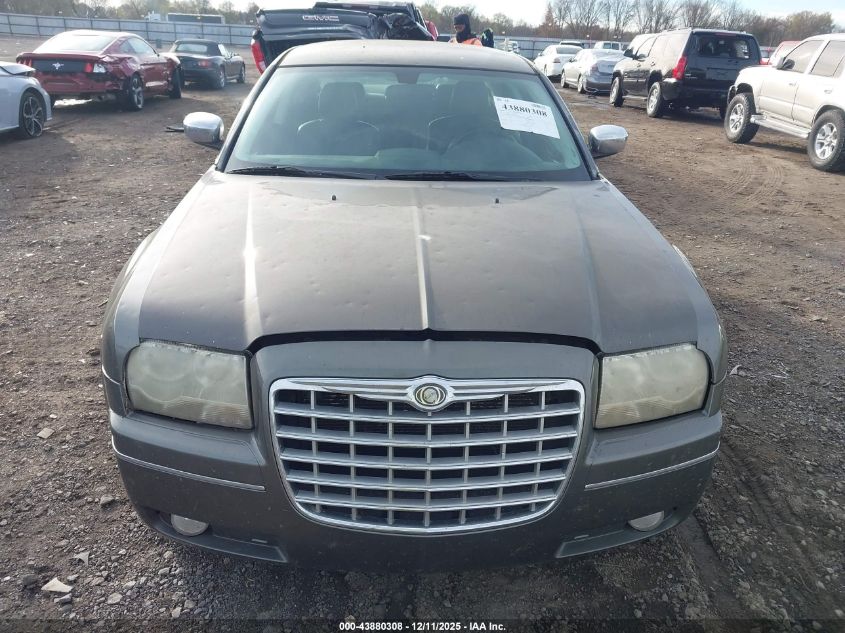 2010 Chrysler 300 Touring/Signature Series/Executive Series VIN: 2C3CA5CV6AH167771 Lot: 43880308