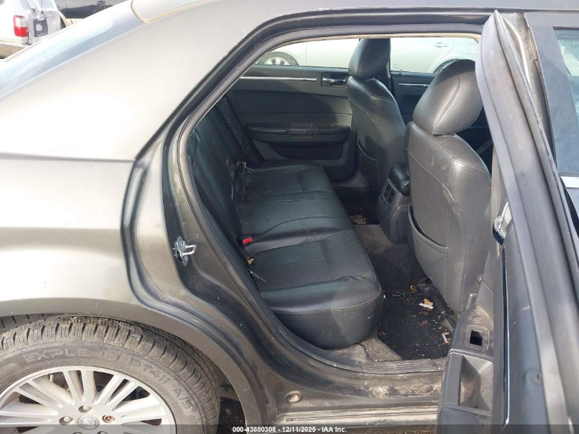 2010 Chrysler 300 Touring/Signature Series/Executive Series VIN: 2C3CA5CV6AH167771 Lot: 43880308