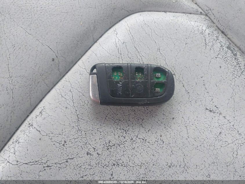 2017 Jeep Renegade Limited Fwd VIN: ZACCJADB1HPF62801 Lot: 43880339