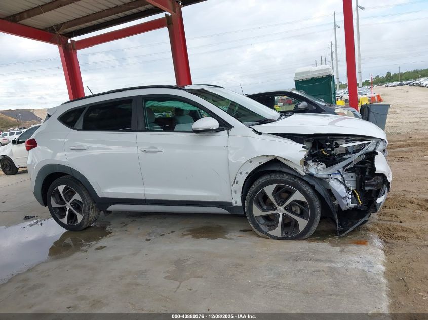 2017 Hyundai Tucson Value VIN: KM8J33A24HU559581 Lot: 43880376