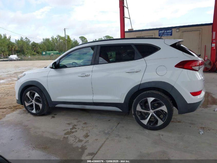 2017 Hyundai Tucson Value VIN: KM8J33A24HU559581 Lot: 43880376