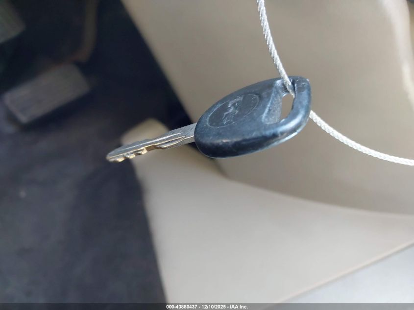 2003 Hummer H2 VIN: 5GRGN23U23H124253 Lot: 43880437