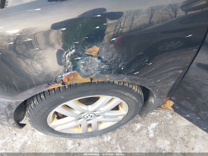 2010 Volkswagen Jetta Tdi VIN: 3VWTL7AJ5AM705151 Lot: 43880444