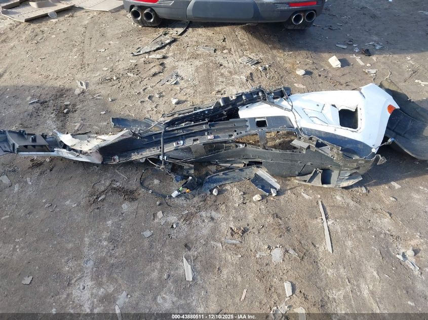 2022 GMC Yukon Xl 4Wd Denali VIN: 1GKS2JKL3NR217341 Lot: 43880511