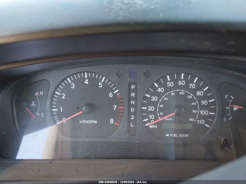 1999 Toyota Sienna Le VIN: 4T3ZF13C7XU094546 Lot: 43880535