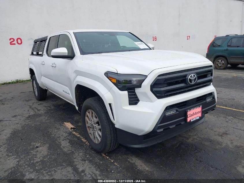 TOYOTA TACOMA SR5